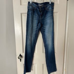👖 New York & Co. jeans - size 6/28 - Skinny leg - with some stretch
